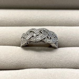 Miadora 925 Sterling Silver braided ring. Size 6.